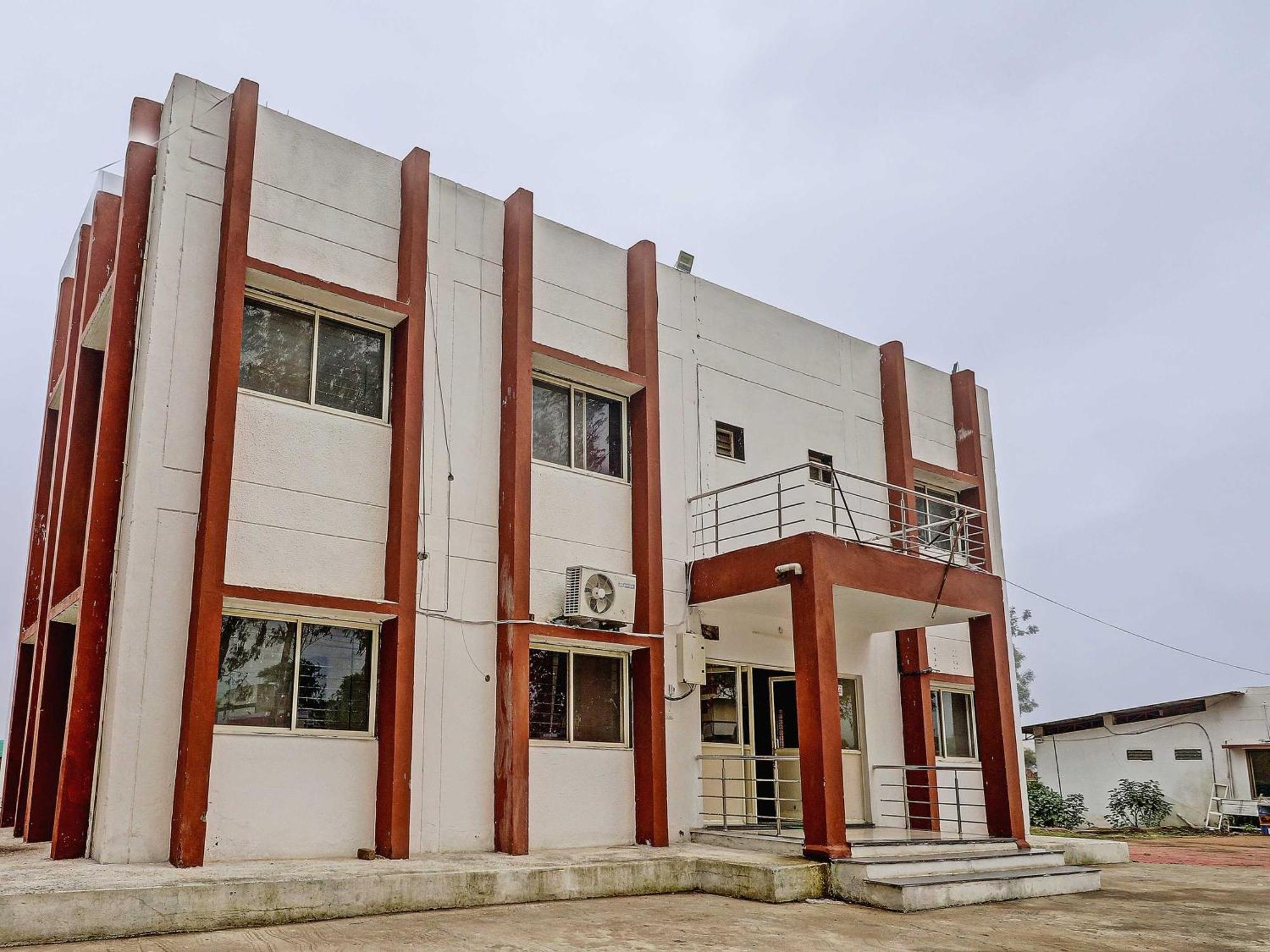 Hotel O Midway Treat Dhar Dhār Exterior foto