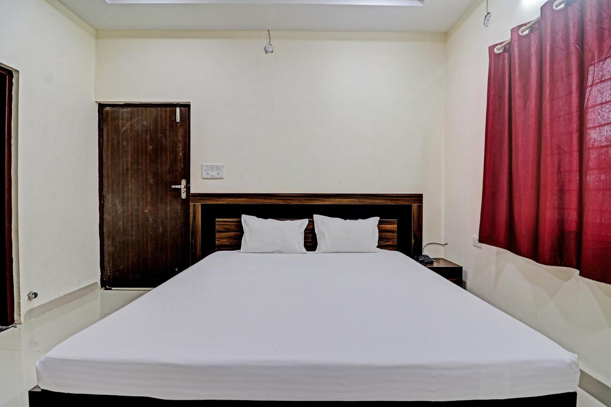 Hotel O Midway Treat Dhar Dhār Exterior foto