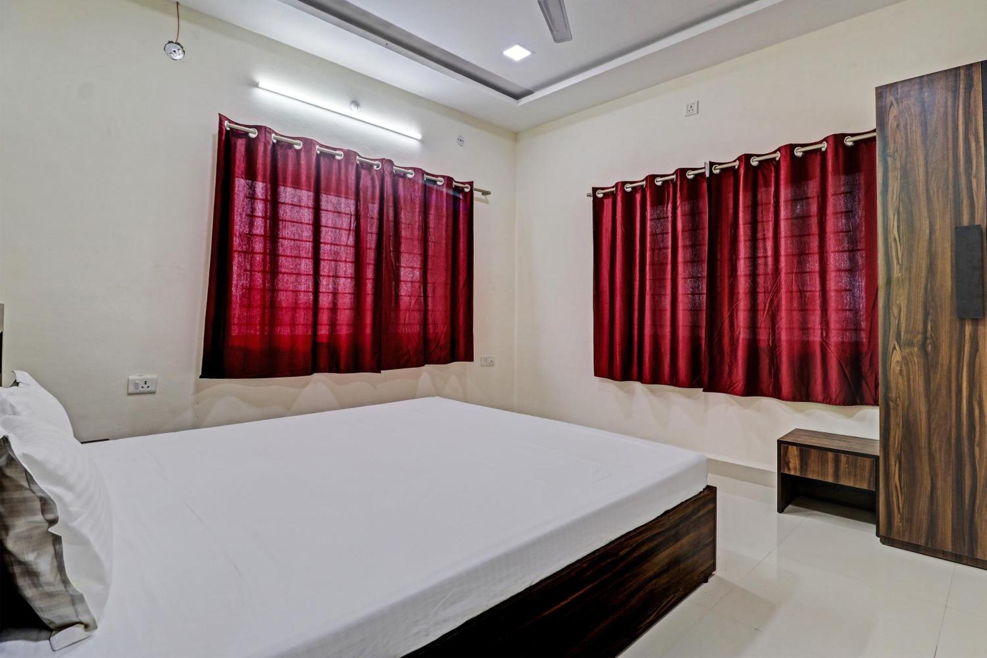 Hotel O Midway Treat Dhar Dhār Exterior foto